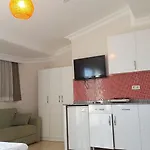 Aparthotel Kleopatra Tower 2*