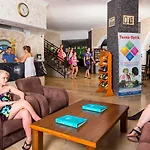 Aparthotel Kleopatra Tower 2*