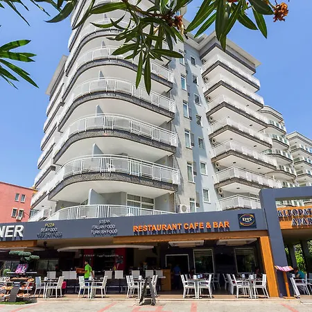 Kleopatra Tower 阿拉尼亚