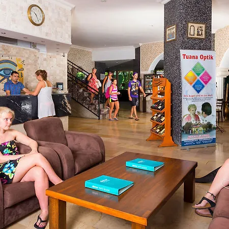 公寓式酒店 Kleopatra Tower 2*