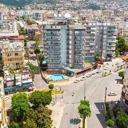 Kleopatra Tower 2* 阿拉尼亚