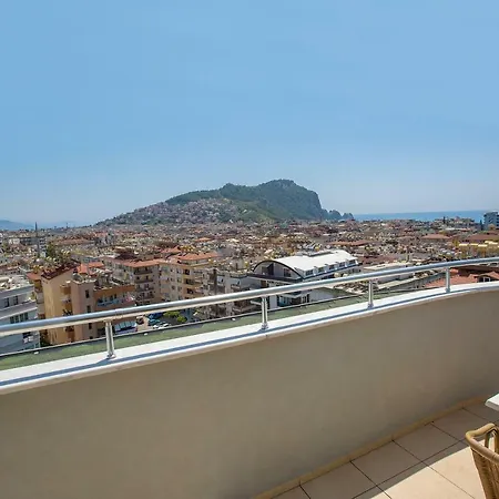 Kleopatra Tower 2* 阿拉尼亚