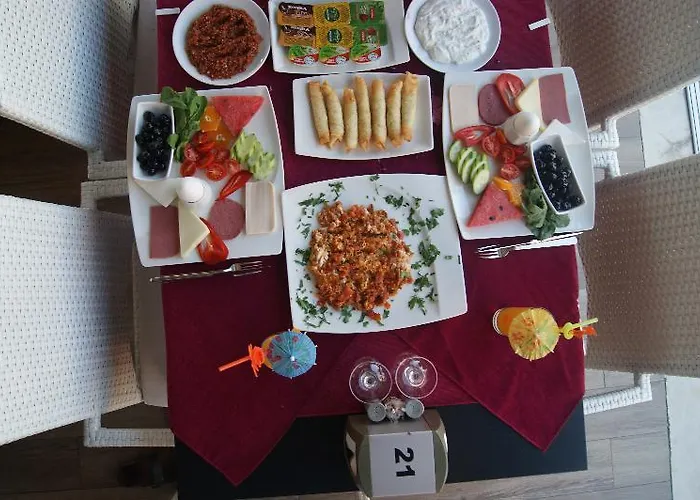 Kleopatra Tower Aparthotel