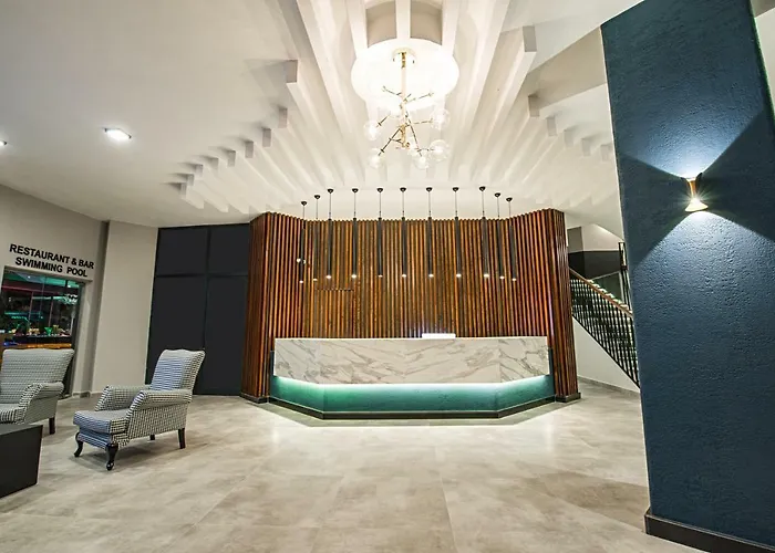 Kleopatra Tower Aparthotel