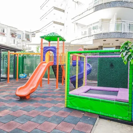 מלון דירות Kleopatra Tower